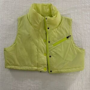 MPG Lightweight Cropped Vest in Neon Lime